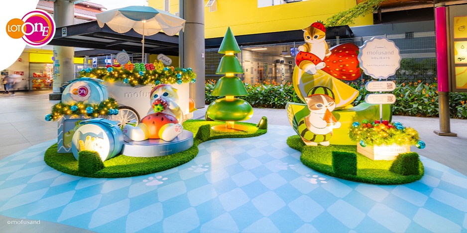 Mofusand characters in a festive setting