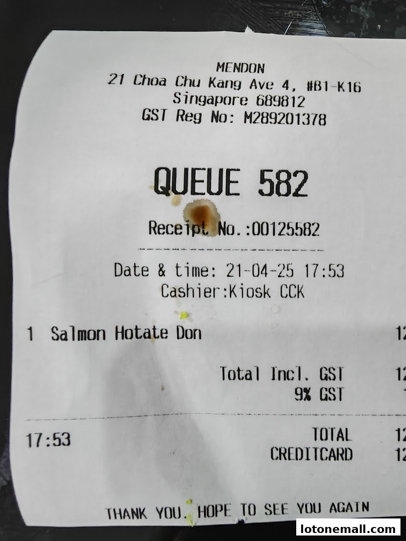 A receipt from Mendon showing a queue number and a Salmon Hotate Don order.