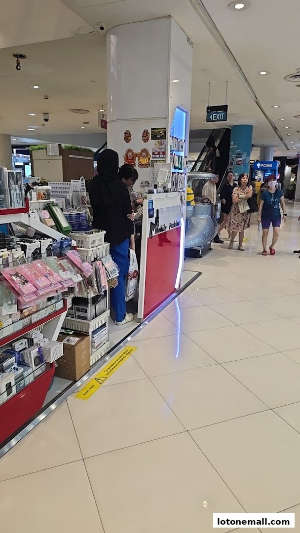 Mobile Fashion