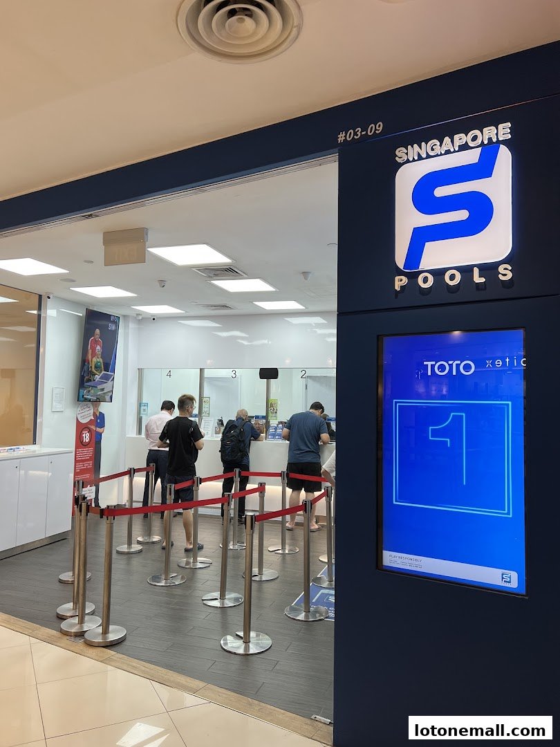 People queuing at Singapore Pools NTUC FairPrice Lot 1 Shoppers Mall.